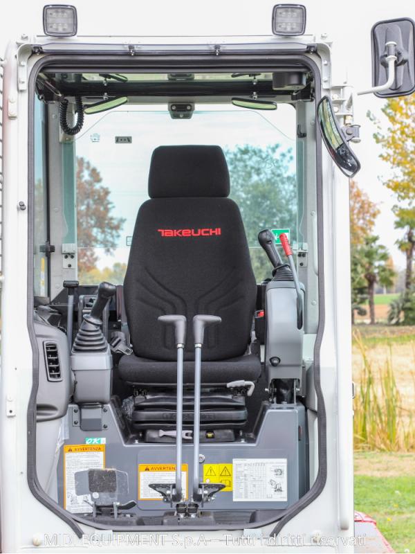 NEO.takechi ZX250LC-7 / ZX250LCN-7 Medium Excavators - HitachiCM